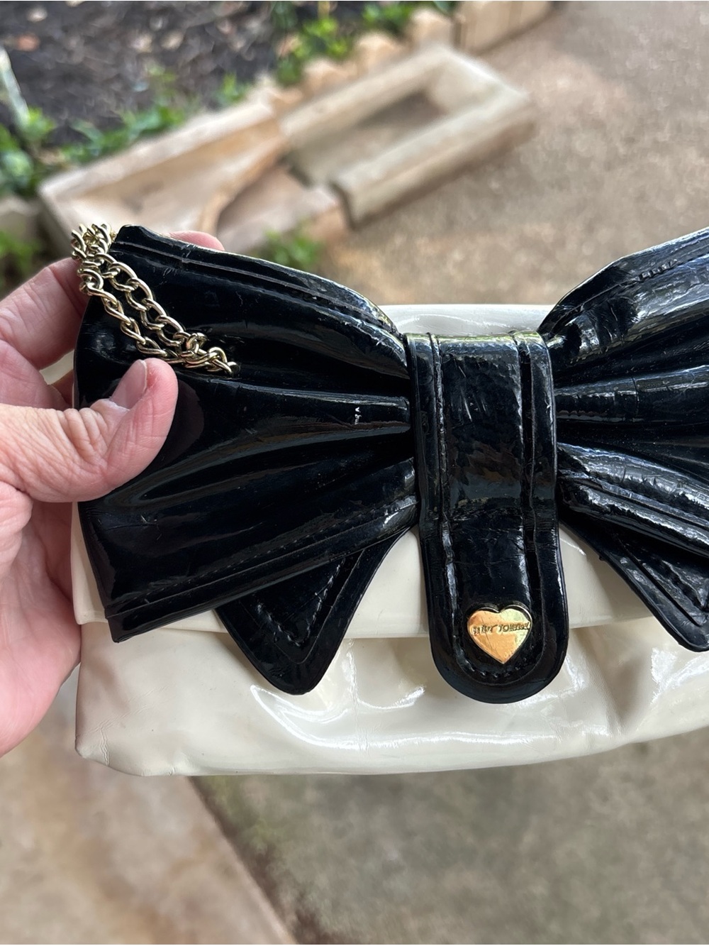 Betsey Johnson Black and White Bow Chain Clutch